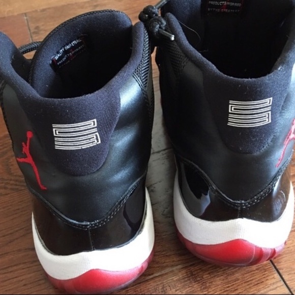Bred 11s - Picture 2 of 3